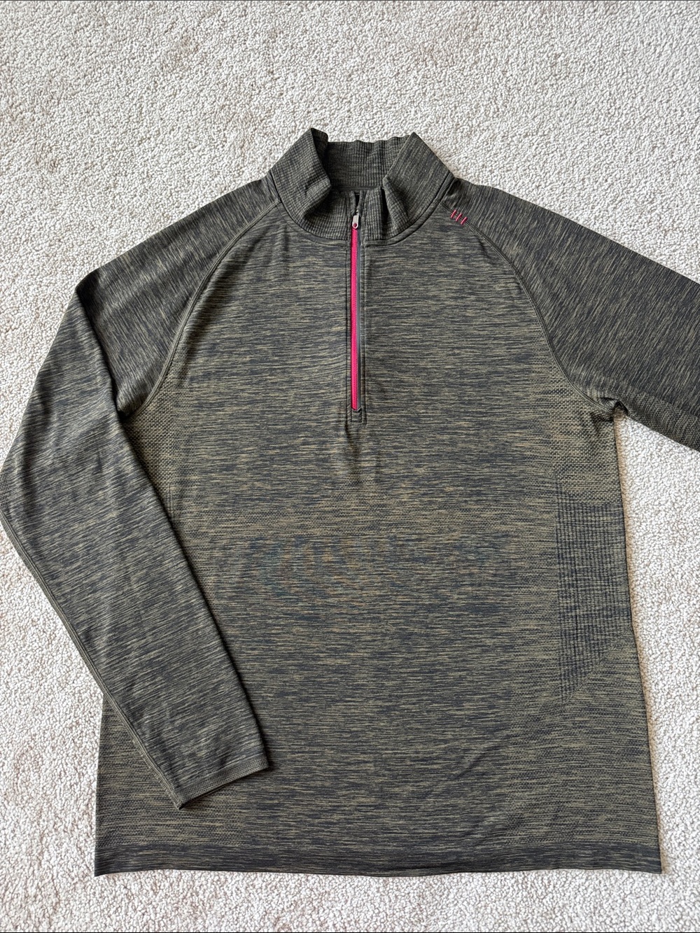Lululemon Metal Vent Tech Green Red 1/2 Zip Pullover Athletic Seamless Shirt